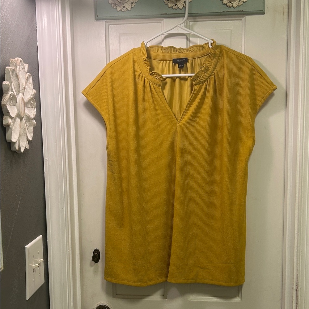 Ann Taylor Mustard Cap Sleeve Blouse